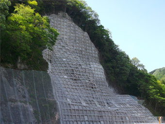 市道 河本線 法面復旧工事